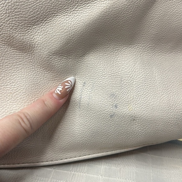 Betsey Johnson white and fucsia satchel purse - Picture 8 of 10